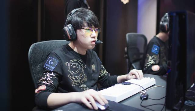 场场惊心动 场场惊心动