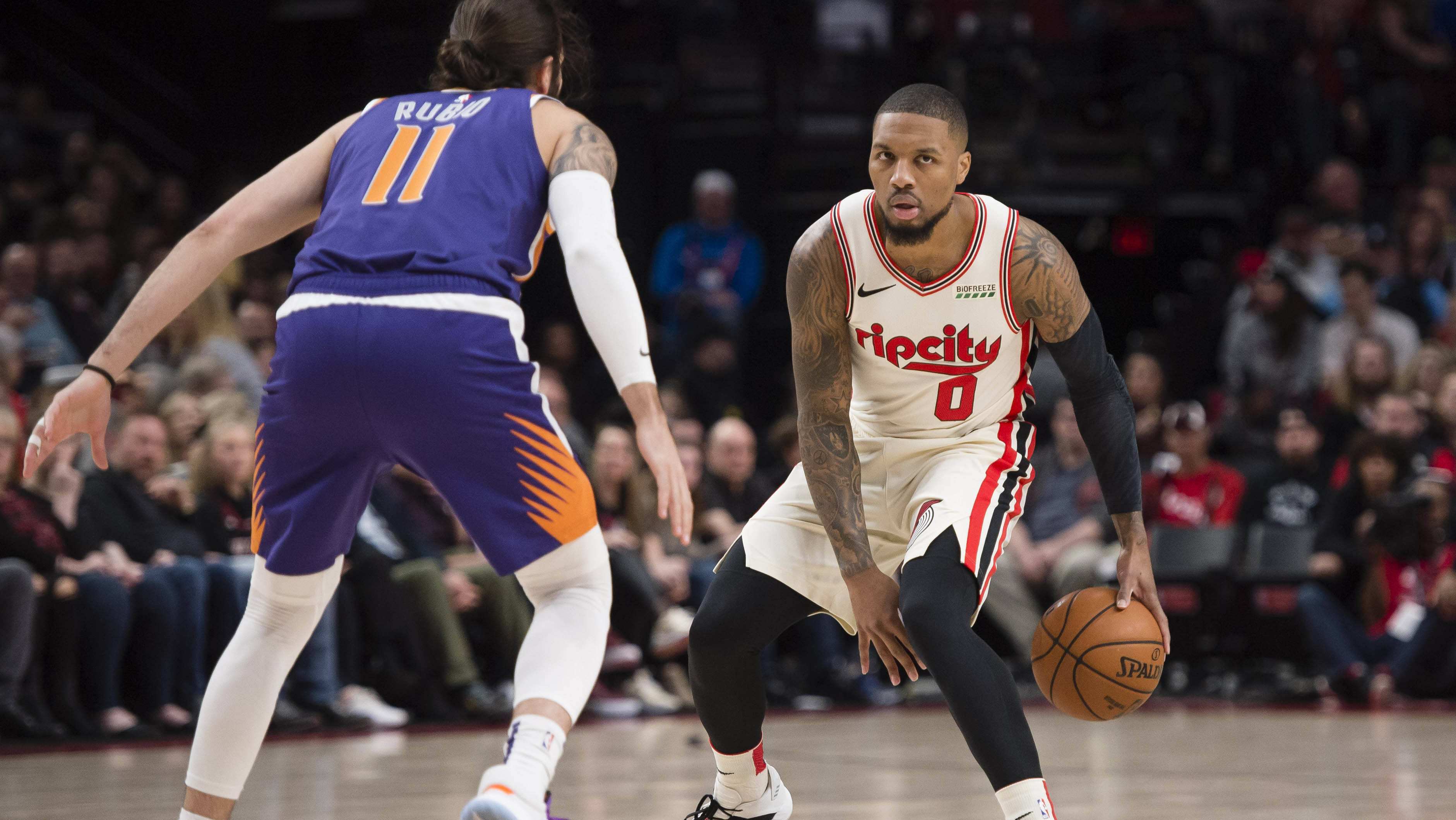 上展现出惊 上展现出惊