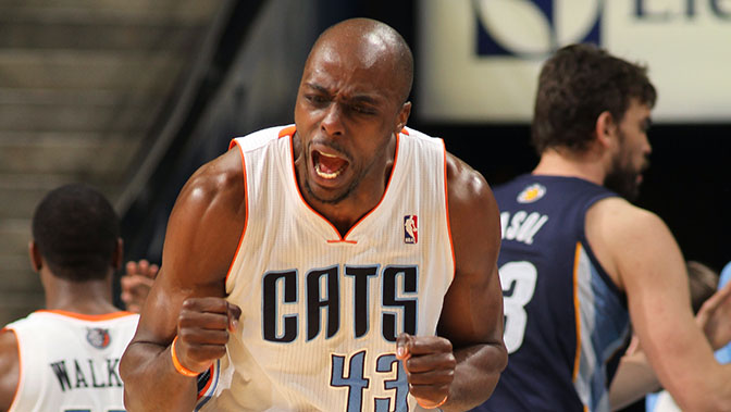 上展现出惊 上展现出惊